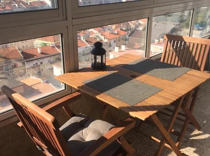 Over The Rainbow Daire Almada