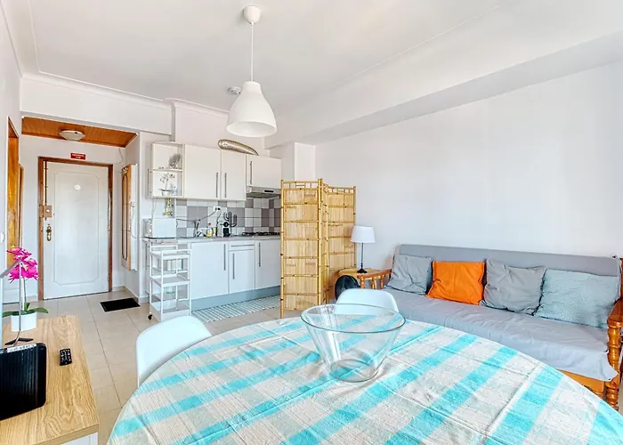 Daire Over The Rainbow *