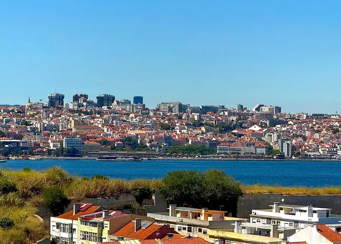 Over The Rainbow Daire